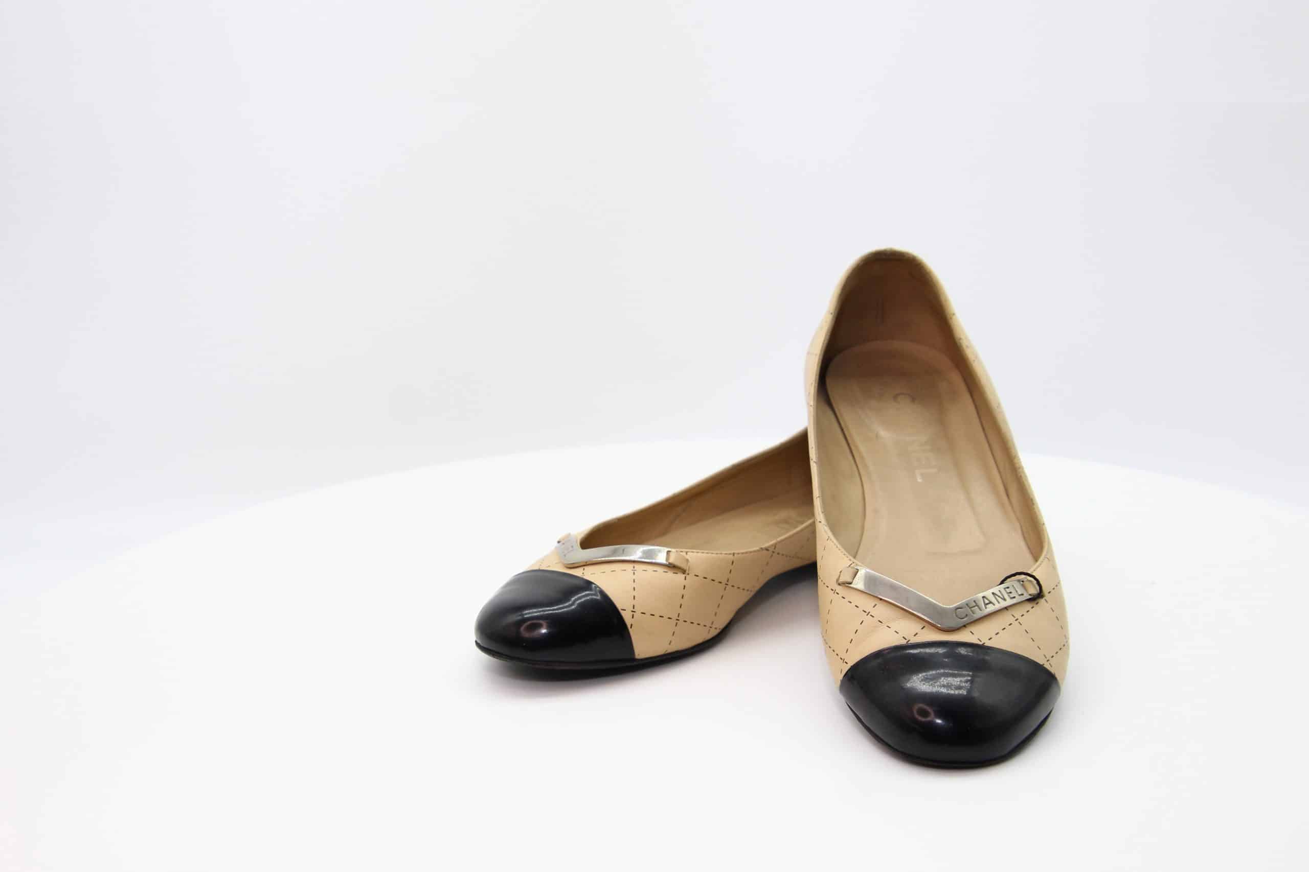 Chanel Vintage Two Tone Patent Leather Ballet Flats