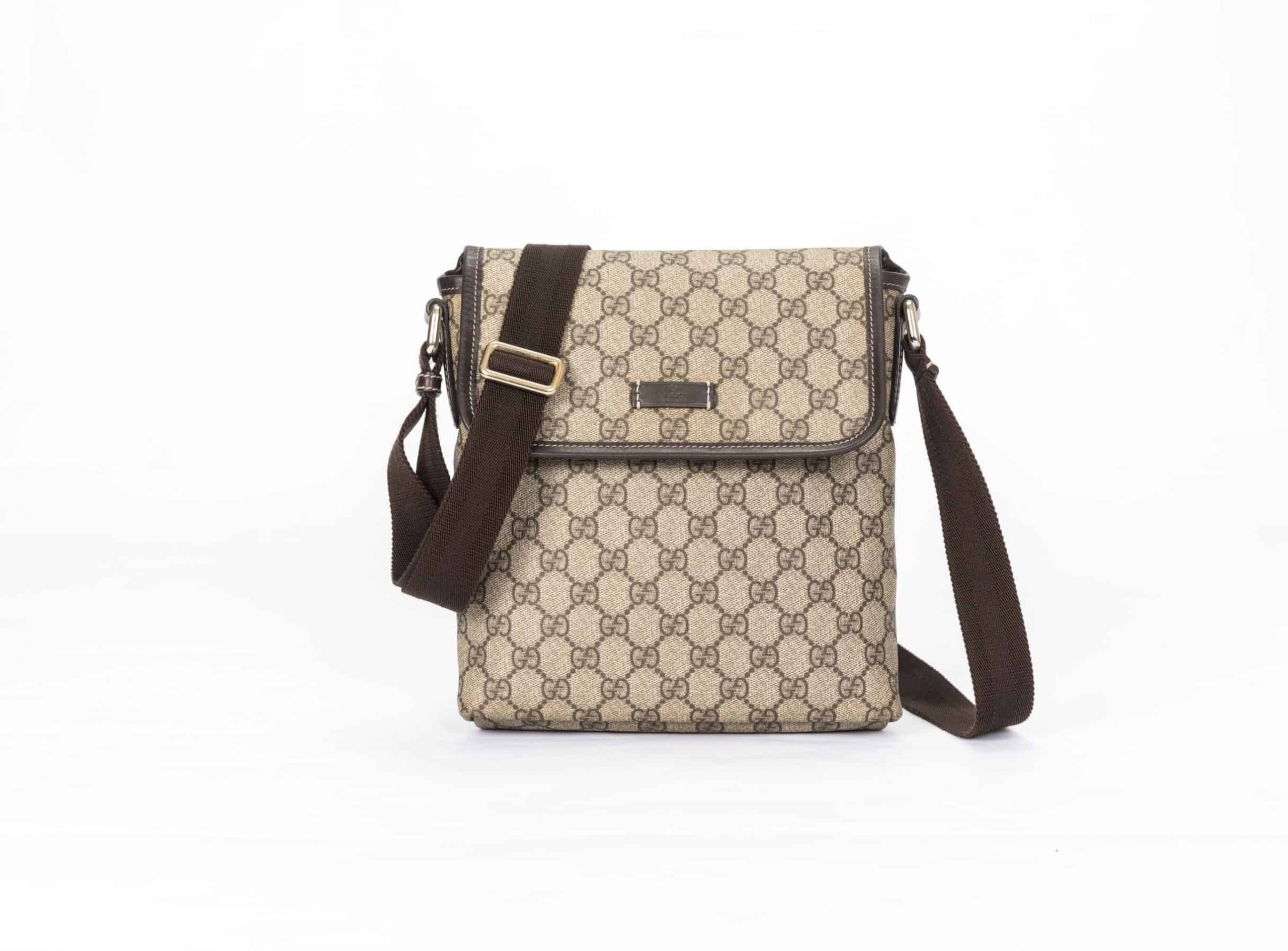 Gucci GG Supreme Canvas Flat Messenger Bag (1)